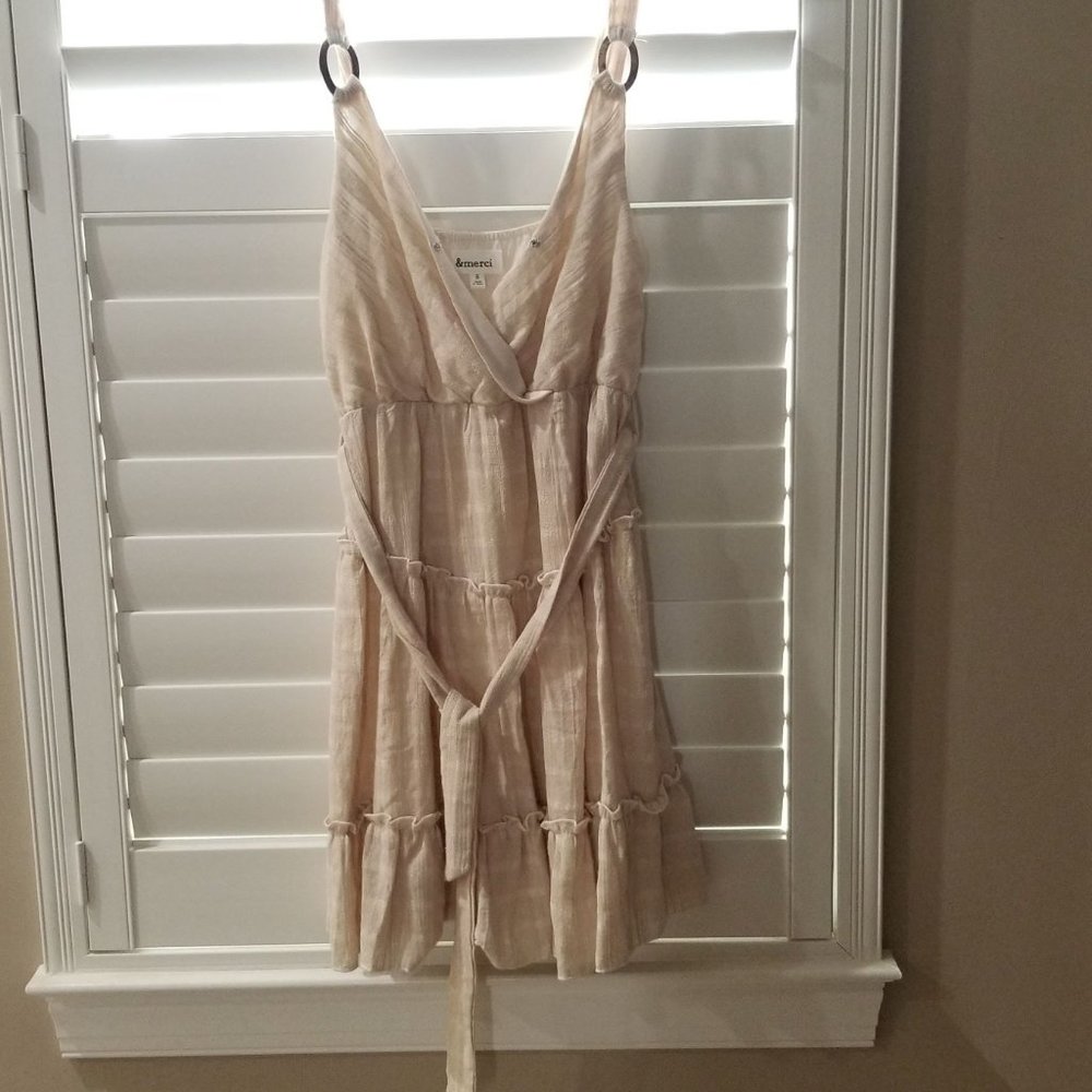 &merci  Three Ruffle Tier  Dress NWOT Small